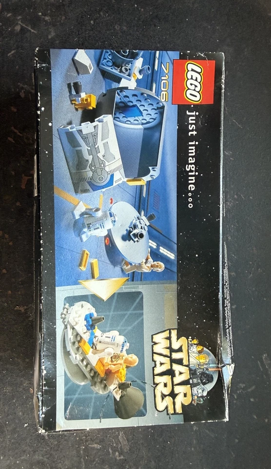 NEVER OPENED Lego 7106 Droid Escape Retired Star Wars C-3PO R2-D2 Damaged Box - Image 2 of 4