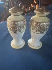 Noritake Christmas Ball 175 / 16034 Salt & Pepper Shakers 4" 