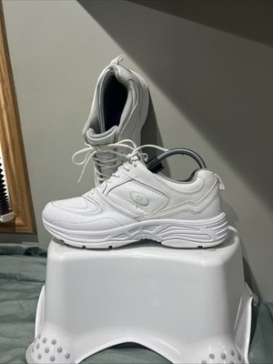 Propet Women's White Stability Walker Lace Up Comfort Walking Shoes Size 9