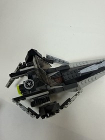 LEGO Star Wars Imperial V-wing Starfighter (Set 7915) Missing Mini figures