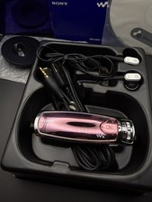 Sony Walkman NW-S703F W/ BOX - PINK
