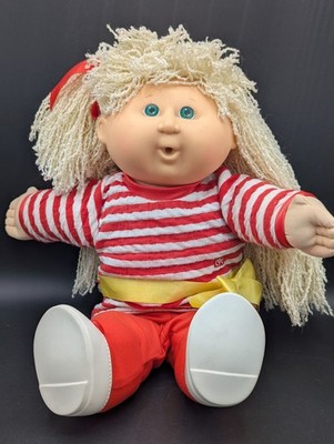 HASBRO BIRTHDAY 1990 First Edition Cabbage Patch Kids Blond Hair Green Eyes