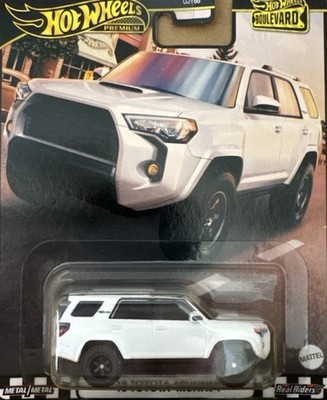 Hot Wheels Premium Boulevard White '18 Toyota 4Runner GJT68 - 957A