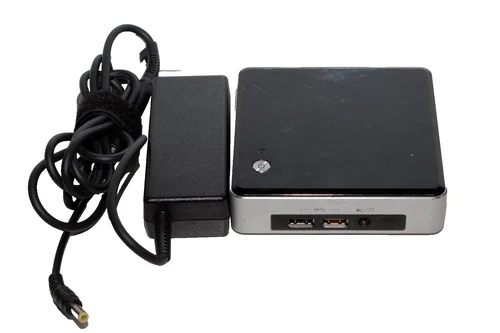 Home Assistant 17.1 NUC5 Core i3-5010U 8GB RAM 120GB SSD WiFi HDMI NUC5i3RYK