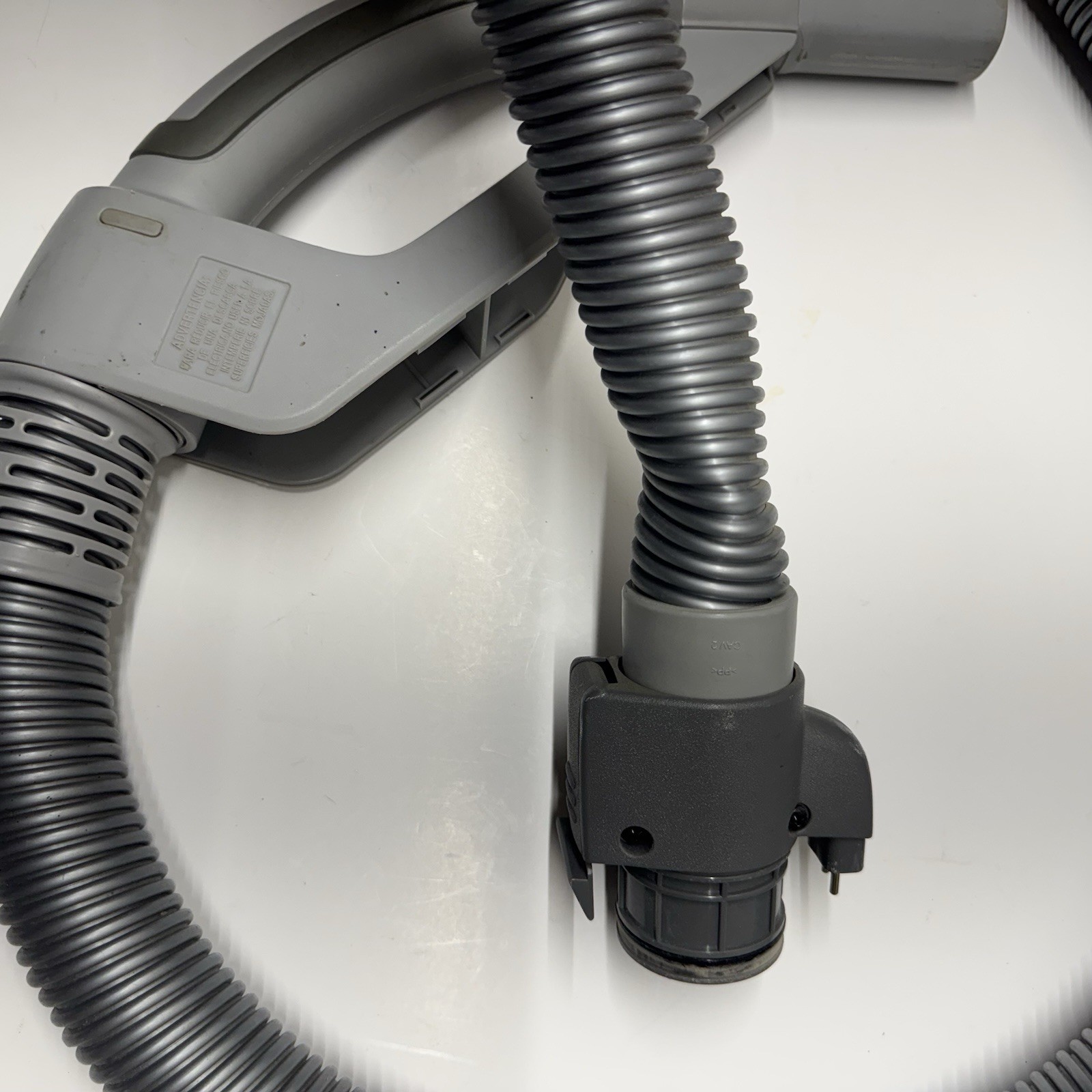 Electrolux Oxygen 3 Canister Vacuum EL7020 3 Pin Power Hose With Adapter 