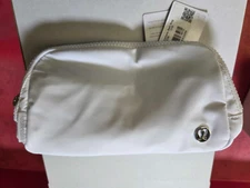 Lululemon Everywhere Belt Bag 1L White Unisex Crossbody Fanny Pack NWT