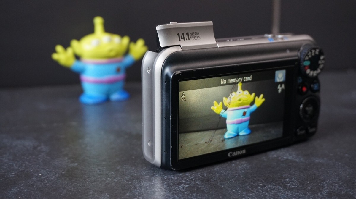 Canon PowerShot SX210 IS 14.1MP Digital Camera - Black for sale