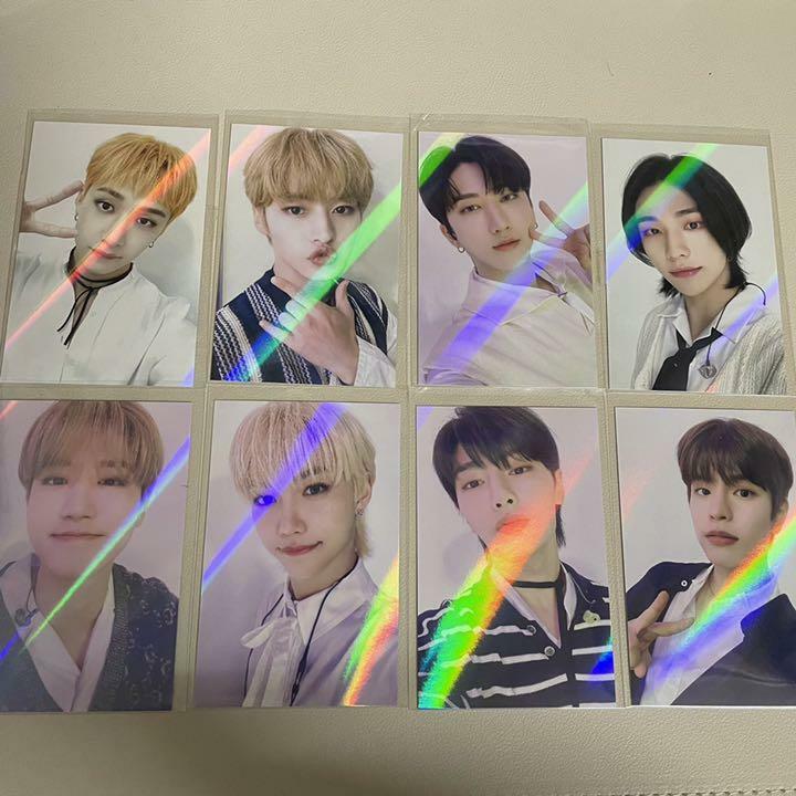 Stray kids NOEASY Official photo card makestar pob hyunjin Stray kids NOEASY Official photo card makestar pob hyunjin
