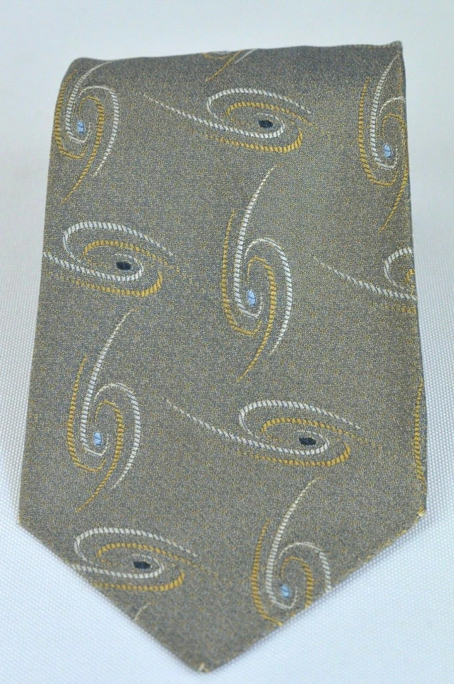 Corbata para hombre Tino Cosma metálica dorada remolino tejida seda 57 x 3,75 pulgadas Foto 2 de 4