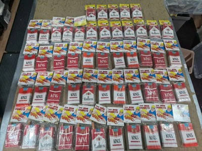 Vintage lustige Knall-Zigarettenschachtel gefälscht explodierender Gag Trick Streich Witz neu aus altem Lagerbestand Posten von 50