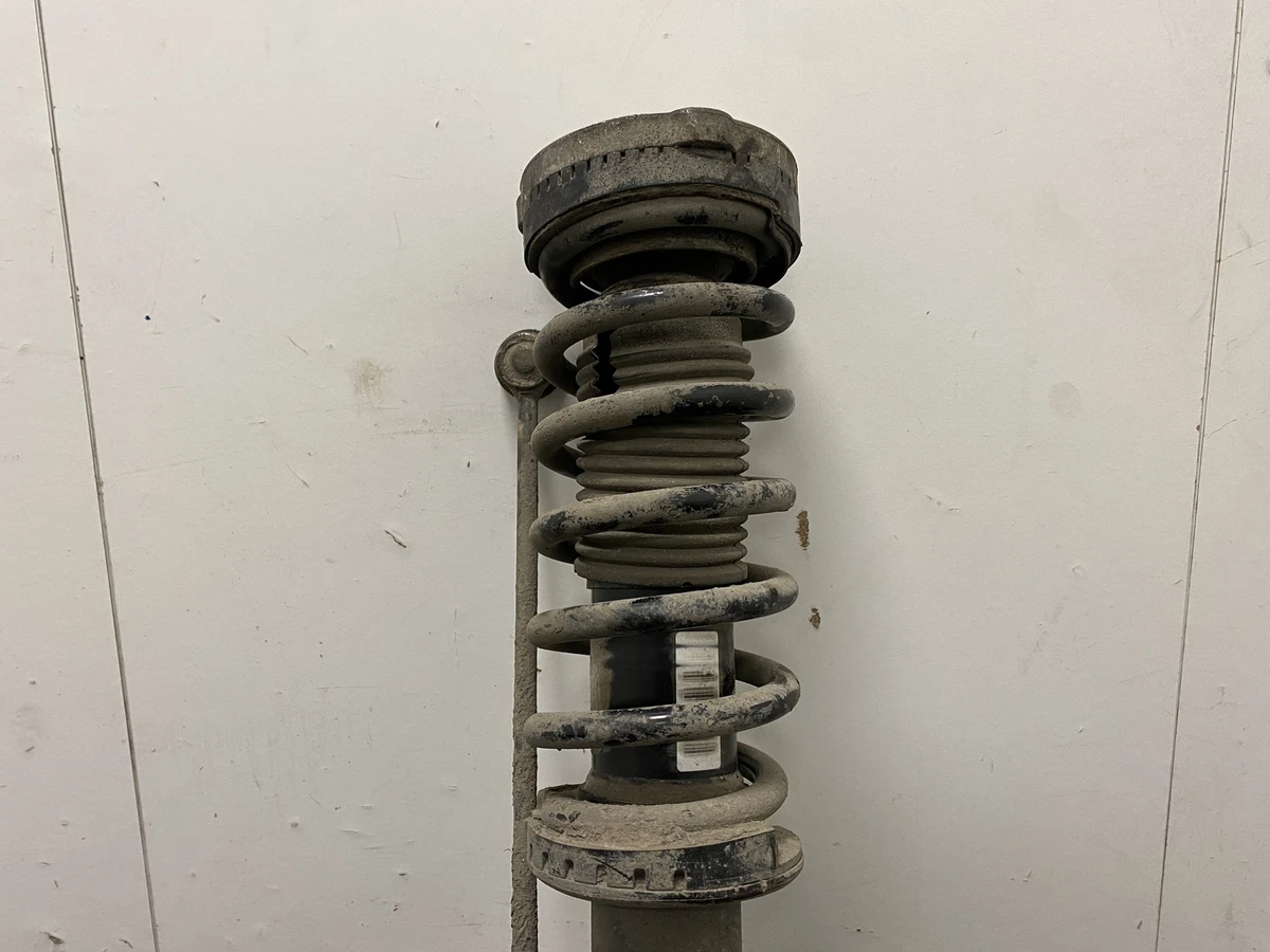BMW 6 Coupe F13 650 i 2012 Front Left Shock Absorber 6795081 