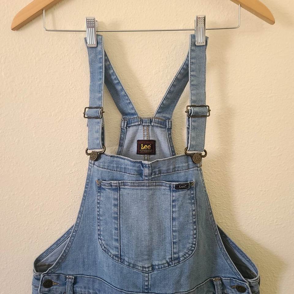 Lee Relaxed Fit Heritage Shortall Size L Distressed Stretch Frayed Hem - Image 2 of 4