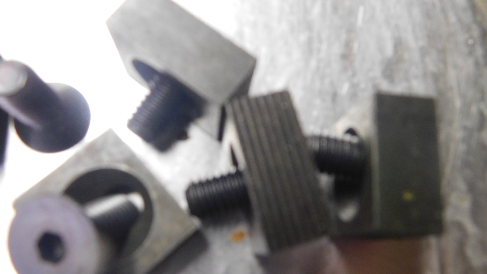 5 Carr Lane CL-6-TV, Mini-Edge Clamps, Serrated one Side