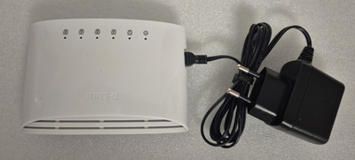D-Link DGS-1005D 5-Port Layer2 Gigabit Switch TOP