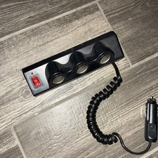 12v, 5 amp, switched 3 way w/ Velcro dash mount power splitter - plug outlet