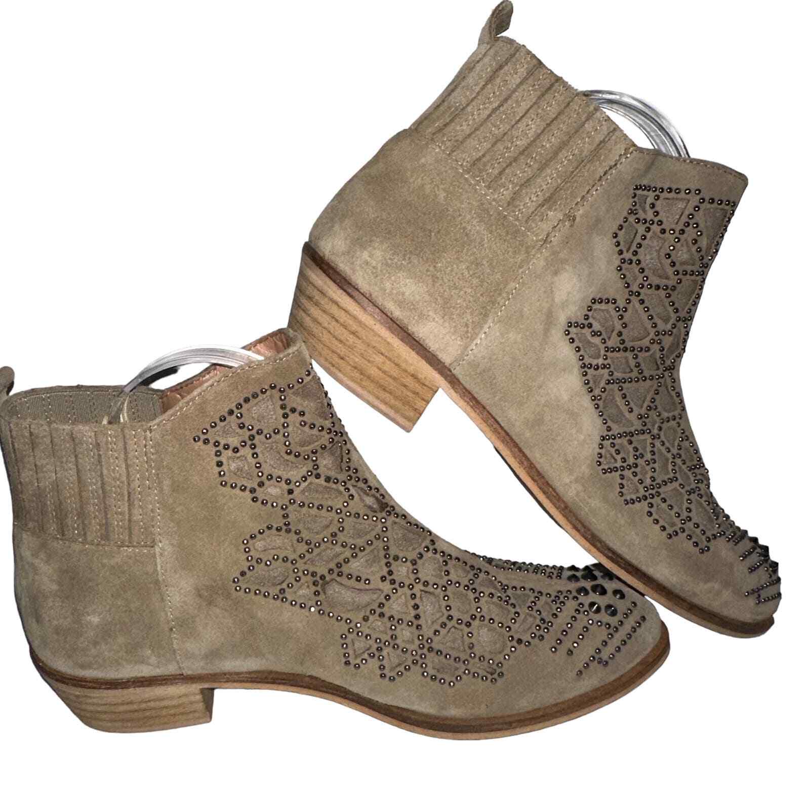 Zara Basic Suede Studded Pointed Toe Boots EU 40 - image 4