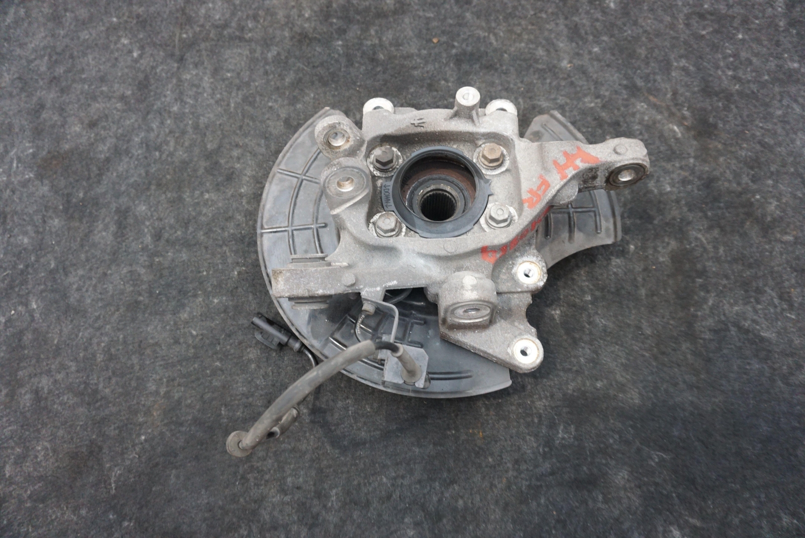 Rear Left Spindle Knuckle Hub Bearing 670035980 Maserati Quattroporte S M156 17+