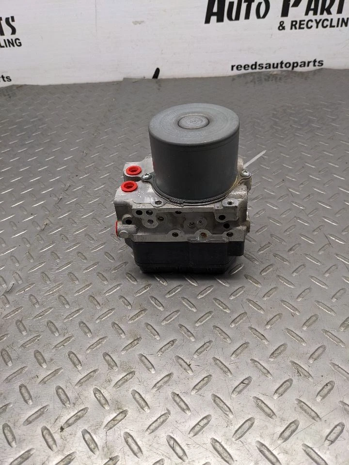 Conjunto de actuador y bomba de pieza de freno antibloqueo para 14-16 SCION TC 931311 Foto 3 de 4