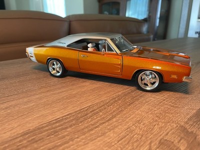 Hot Wheels 1969 Dodge Charger R/T West Coast Customs WCC 1:18 2004