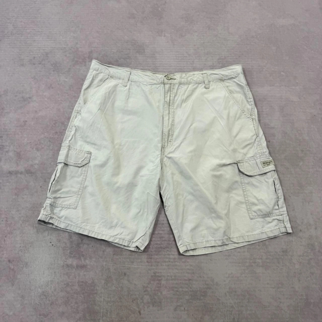 Wrangler Shorts cargo shorts Men's 42
