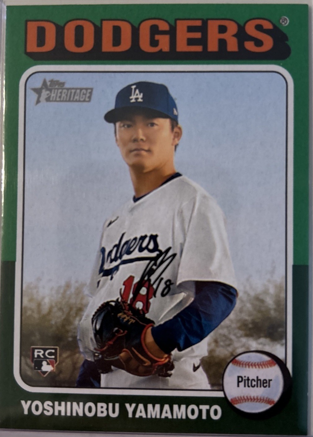 2024 Topps Heritage High Number - Yoshinobu Yamamoto #553 Green Border (RC)