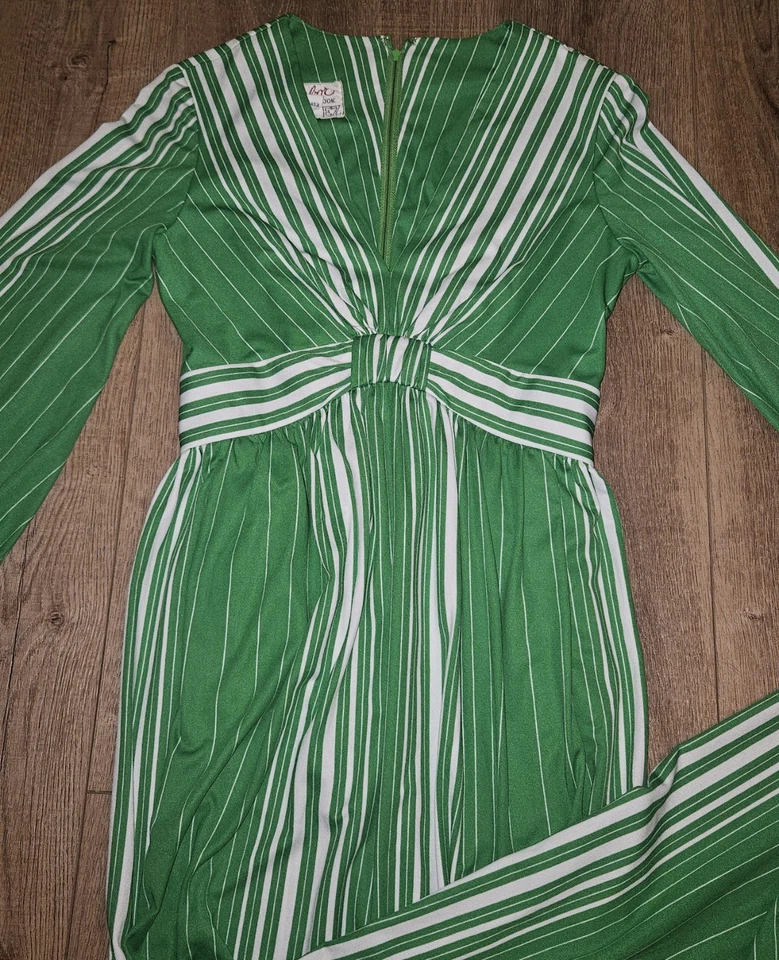 The Eva Gabor Look By Estevez Green & White Dress, Vintage From 70's - Image 4 of 4