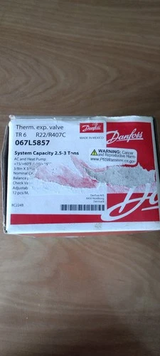 Danfoss 067L5857 TXV R-22, R407C, R438A, 2.5-3 Tons TR6