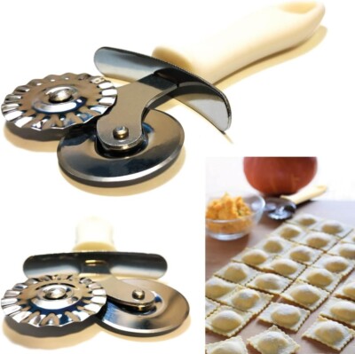 Acquista Rotella per pasticceria Taglia ravioli Rotella per piegare Rullo per tagliare la pasta da cucina in Italia a partire da 3.61