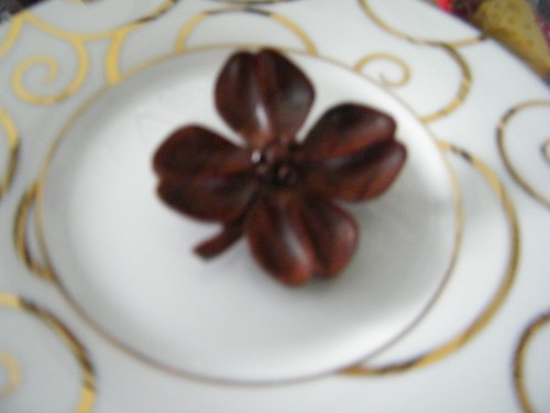 VTG HAND CARVED MAGNOLIA FLOWER 2" PIN SIGNED JMK