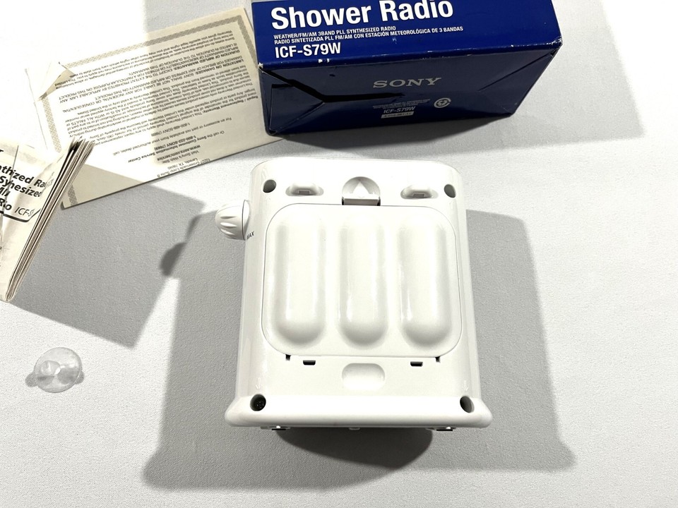 Sony ICFS79W Weather/FM/AM 3Band Digital Portable Shower Radio EUC w