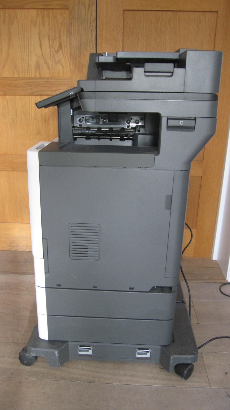 Picture 5 of 6