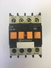 TELEMECANIQUE CA3 DN 40 CONTACTOR 600VAC 10A COIL 24VDC