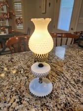 Leviton Milk Glass Hobnail Table bedside Lamp