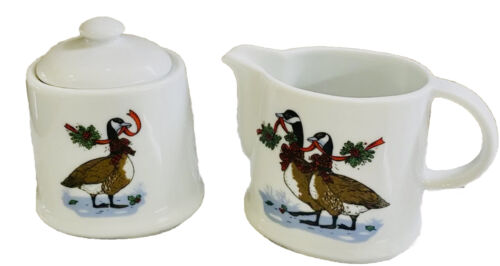 Vintage Potpourri Press Creamer & Sugar Bowl Lid Japan Christmas Goose Mistletoe - Afbeelding 1 van 10