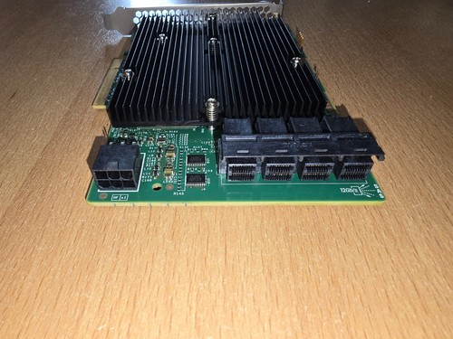 Broadcom LSI 9300-16i IT Mode HBA - 12Gbps SAS/SATA - 16-Port PCIe Card - Afbeelding 3 van 4