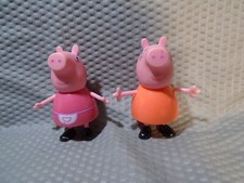 SET OF 2 PEPPA PIG FIGURES  MF219 