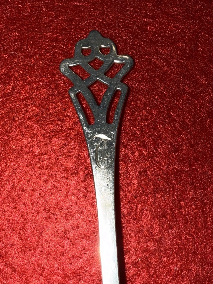 Talheres antigos Pynchon by Lunt colher de prata esterlina 5 3/4" - Imagem 3 de 4