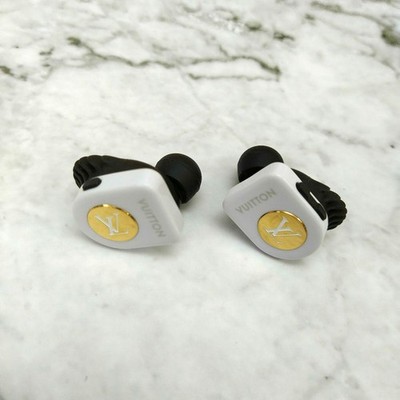 Louis Vuitton Horizon Earphones | eBay