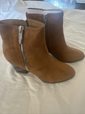 Nine West Women Camel Colored Dress Booties Shoe W/Zipper Nyob 8.5. Beautiful.