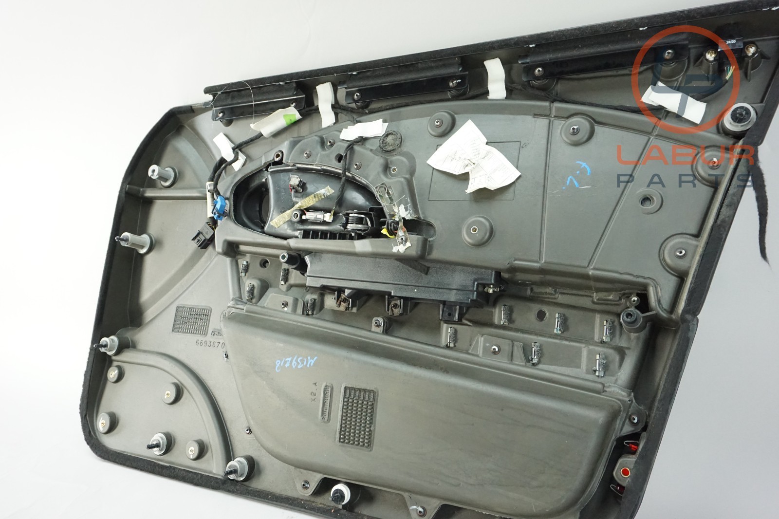 M139 03-13 Maserati Quattroporte Front Left Driver Side Door Panel Black DP491