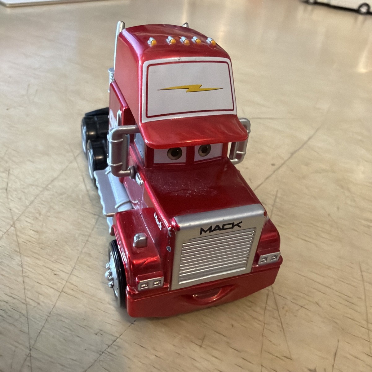 Disney Pixar Cars - Road Trippin' Mack - Metal - Mattel - Cab Only