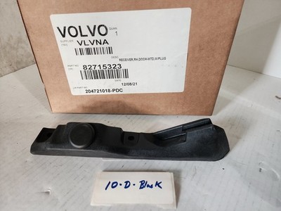 Genuine Volvo 82715323 Right Side Aero Mirror Receiver Arm