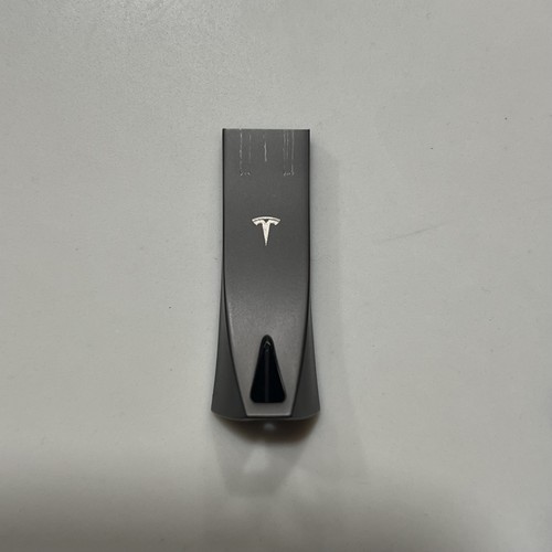  Tesla OEM USB Flash Drive for Dashcam & Sentry Mode 128GB