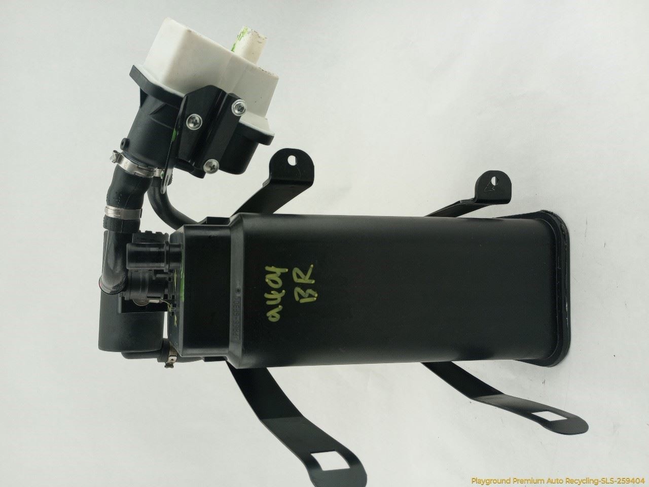 Maserati Quattroporte M139 Fuel Vapor Evap Charcoal Canister 4.2L V8 8 Cyl 03-08