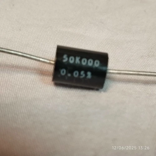 Vishay bulk metal foil VTA56 resistor 50K, 0.05%  tolerance,NOS ( 1pcs)