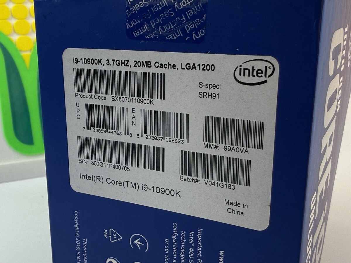 Intel Core i9-10900K Processor (3.7 GHz, 10 Cores, FCLGA1200