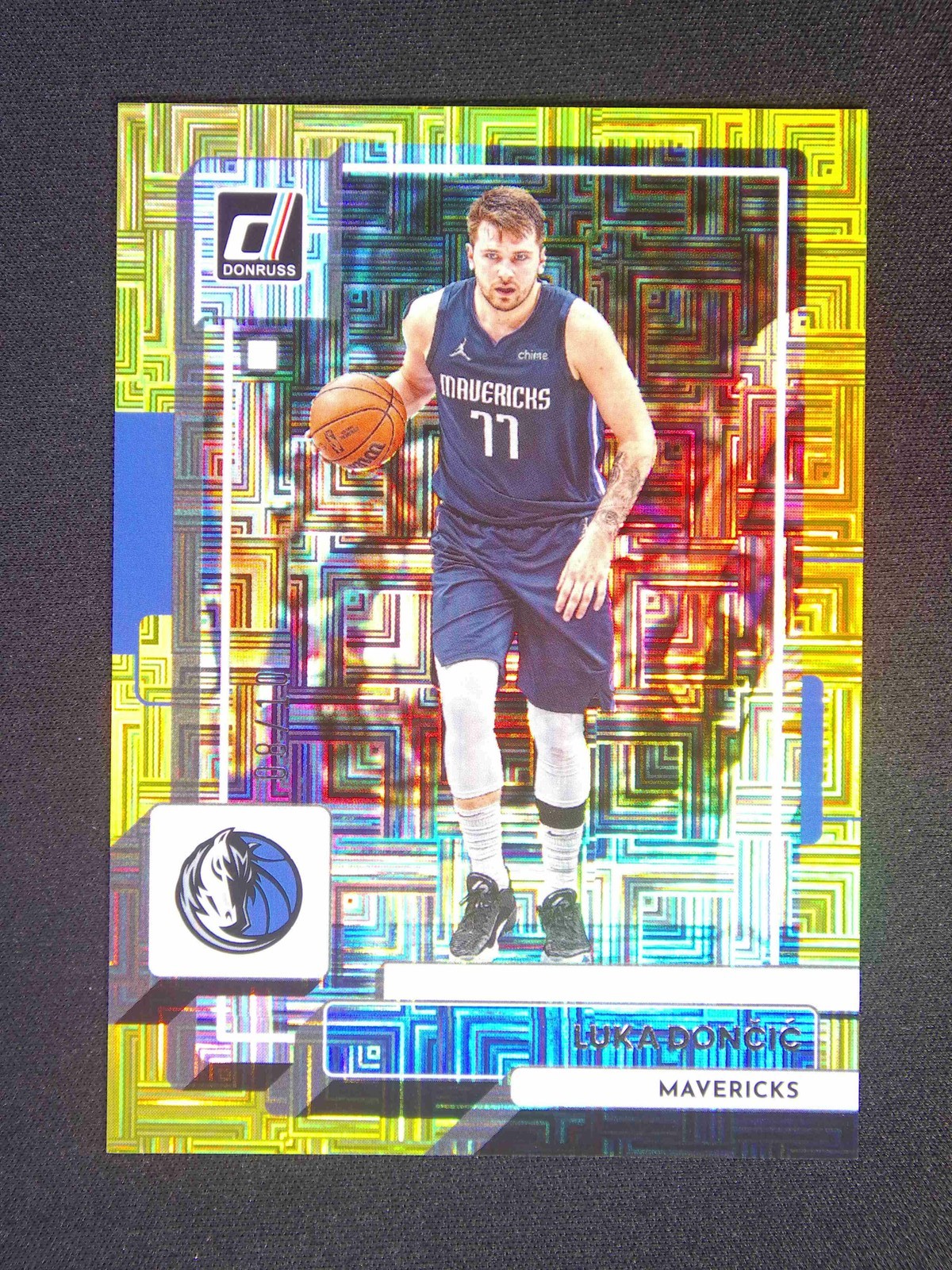 2022 Panini Donruss Luka Doncic #143 Gold Choice /10