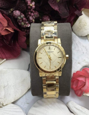 Burberry BU9227 26 mm Gold Case with Gold Strap for Women for sale
