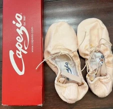 NIB Capezio Split Sole Canvas #2030 Ballet Dance Shoe With Glue Stains