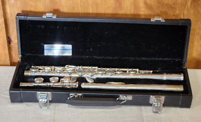 Selmer Aristocrat Student Flute with Case Teacher Recommended Beginner Flute